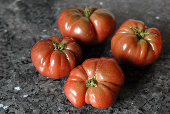 TomaatBlackKrim86831459173023.jpg