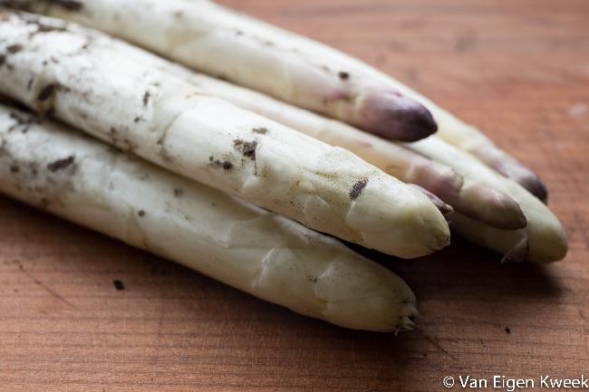 asperges-oogst67351430165977.jpg