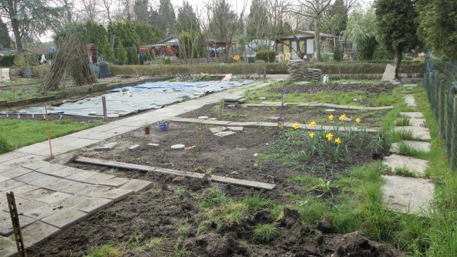 gedeeltelijk-overzicht-van-de-tuin61451367318996.JPG