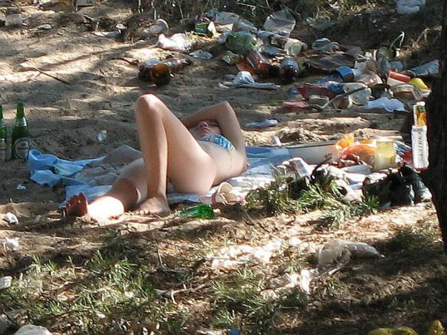 sunbathing38871401940773.jpg