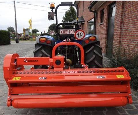trakteur-met-klepelmaaier57921515895662.jpg