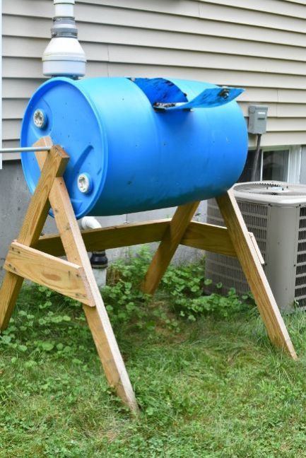 DIY-rotating-compost-bin.thumb.jpg.46a05171de253faeacde5d0e926a4f80.jpg