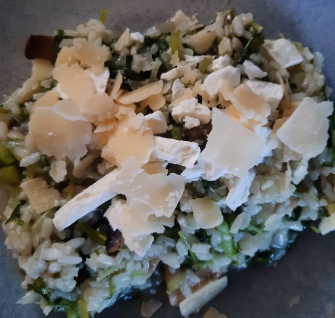 20230429_192513 (2).jpg