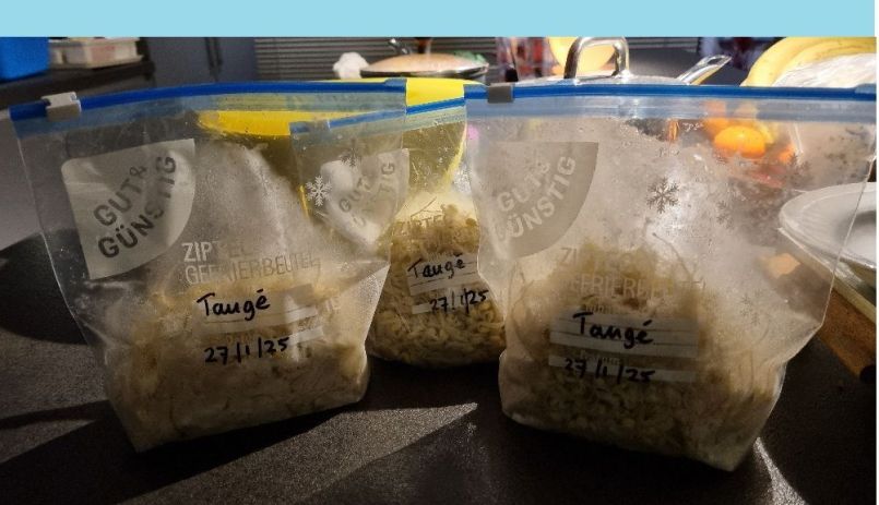 20250127_191407 blauw.jpg