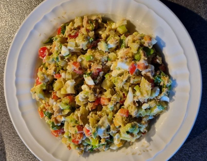 Salade met van alles.jpg